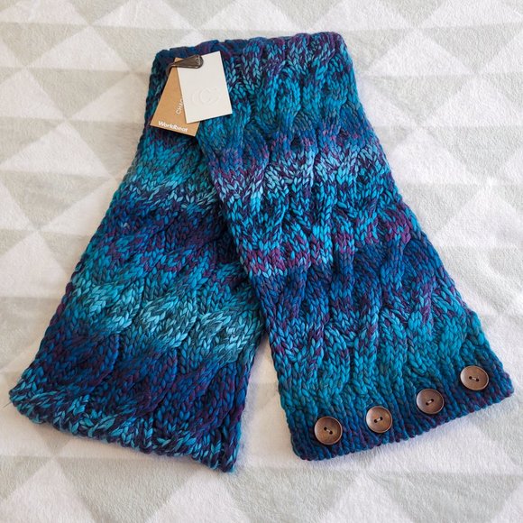 Blue Beanie Toque, Pompom Hat, Gloves, Scarf, Cable Knit Warm Matching Set - Picture 5 of 11